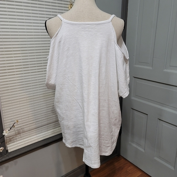 Lane Bryant Floral "Femme Squad" Cold Shoulder Tee - Picture 6 of 9